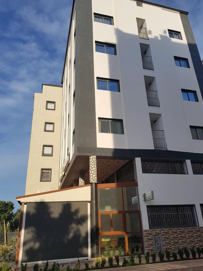 Zellaka Hotel & Cafe Khouribga Exterior photo